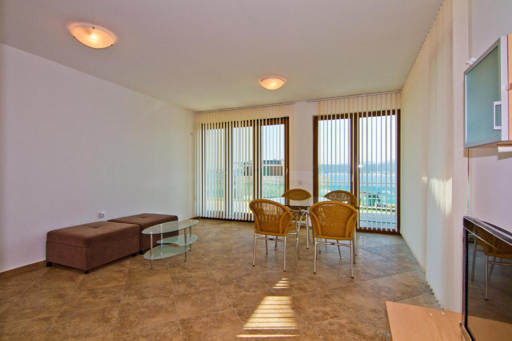 Panorama Bay Apartment โซโซโปล ภายนอก รูปภาพ